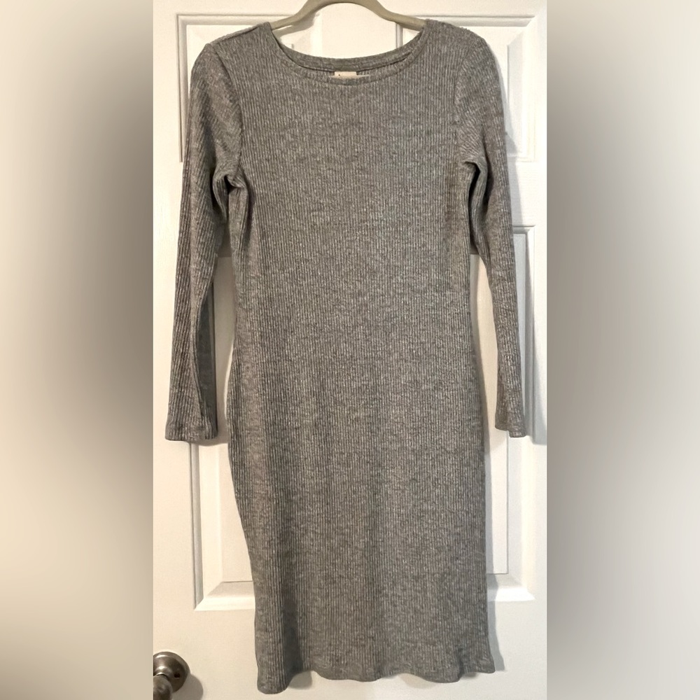 A New Day ribbed knit midi dress. Size Small.